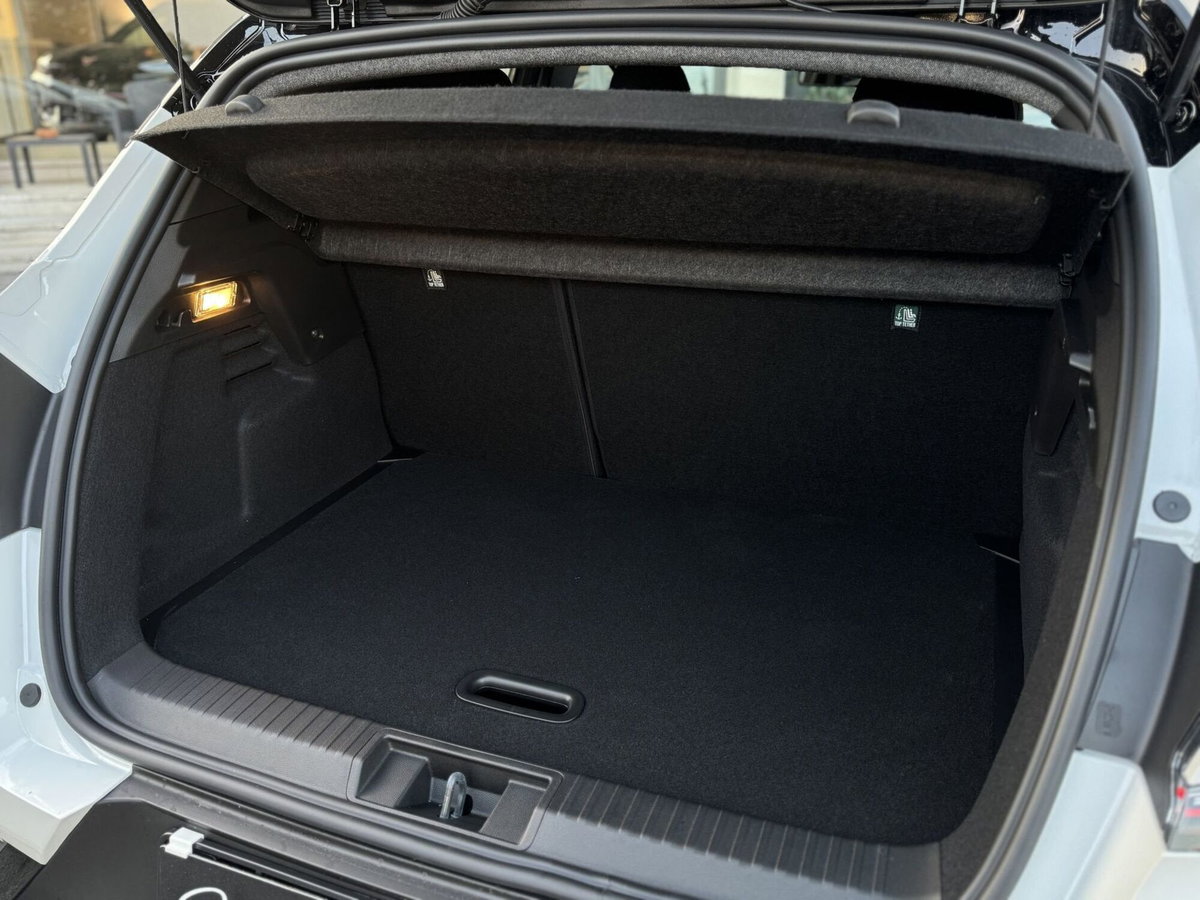 Renault Captur 1.2 eco-g Techno 120cv (17)