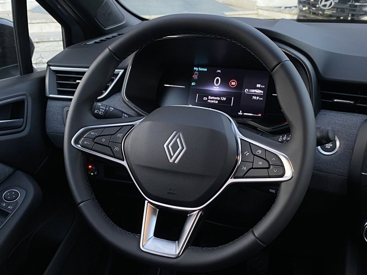Renault Clio 1.0 eco-g Techno 100cv (12)