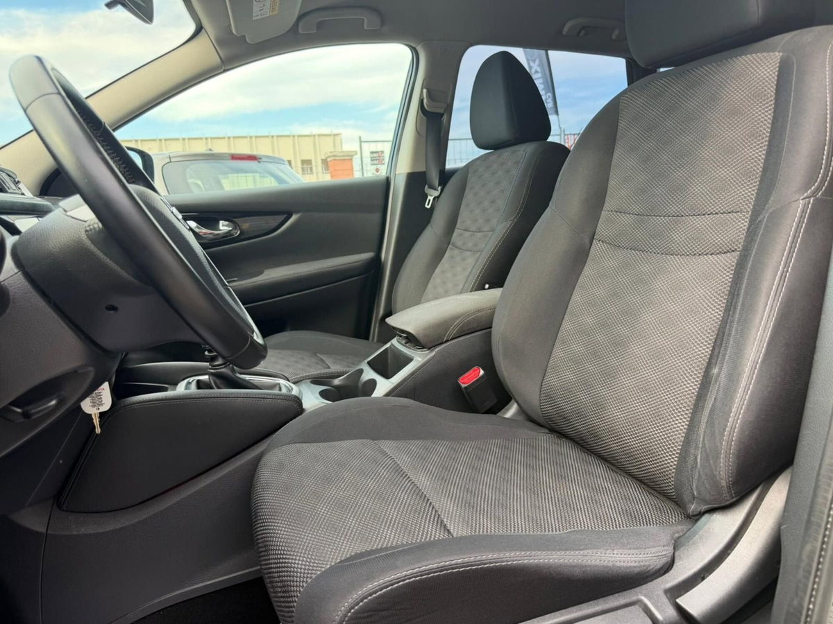 Nissan Qashqai 1.5 dCi Tekna (10)