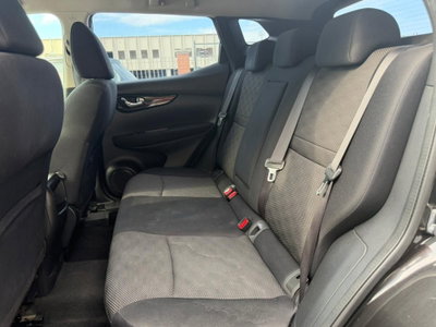 Nissan Qashqai 1.5 dCi Tekna (11)