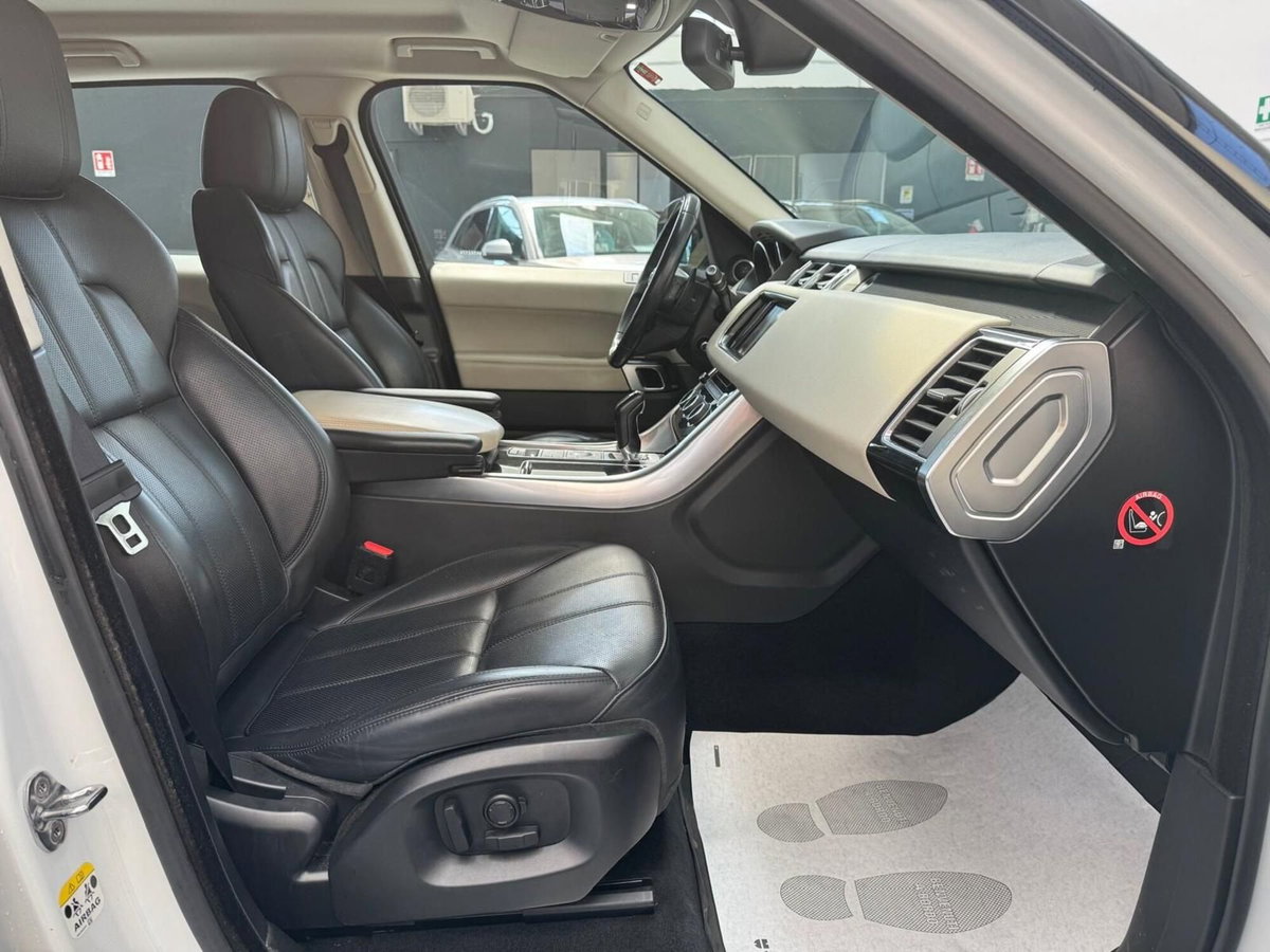 Land Rover Range Rover Sport 3.0 SDV6 Autobiography Dynamic (5)