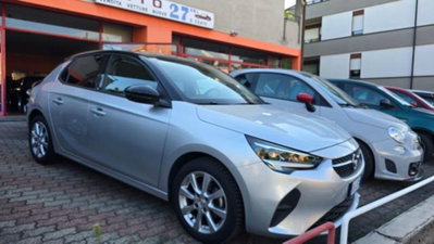 Opel Corsa 1.2 (2)