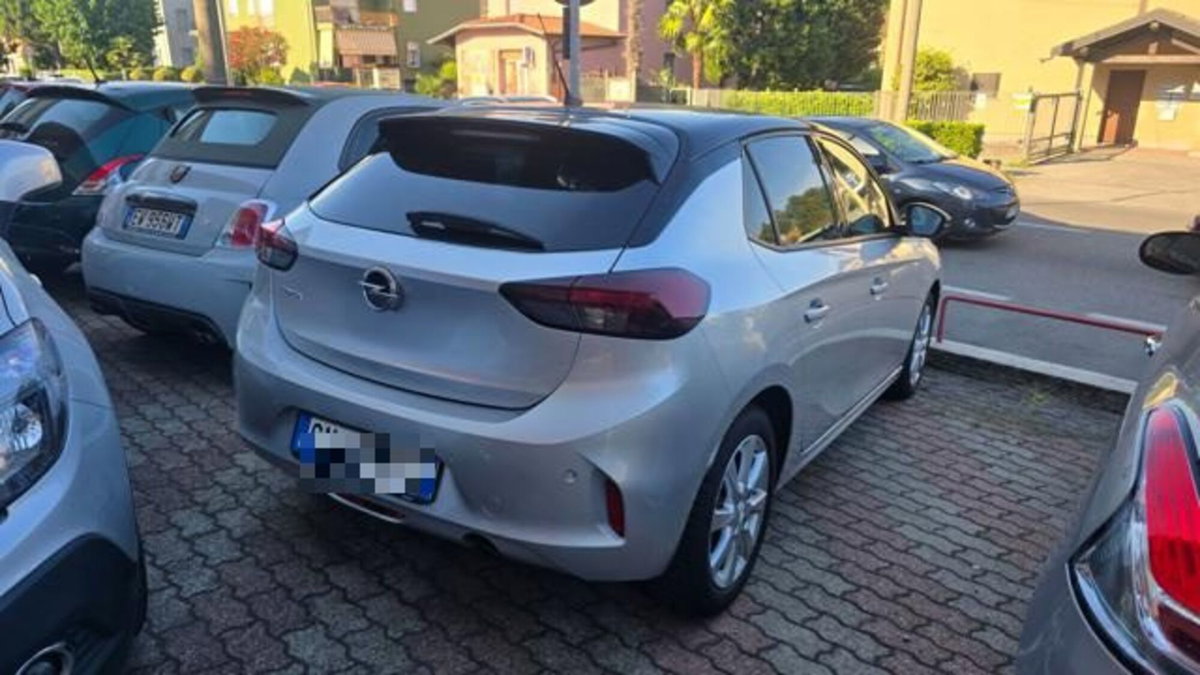 Opel Corsa 1.2 (3)