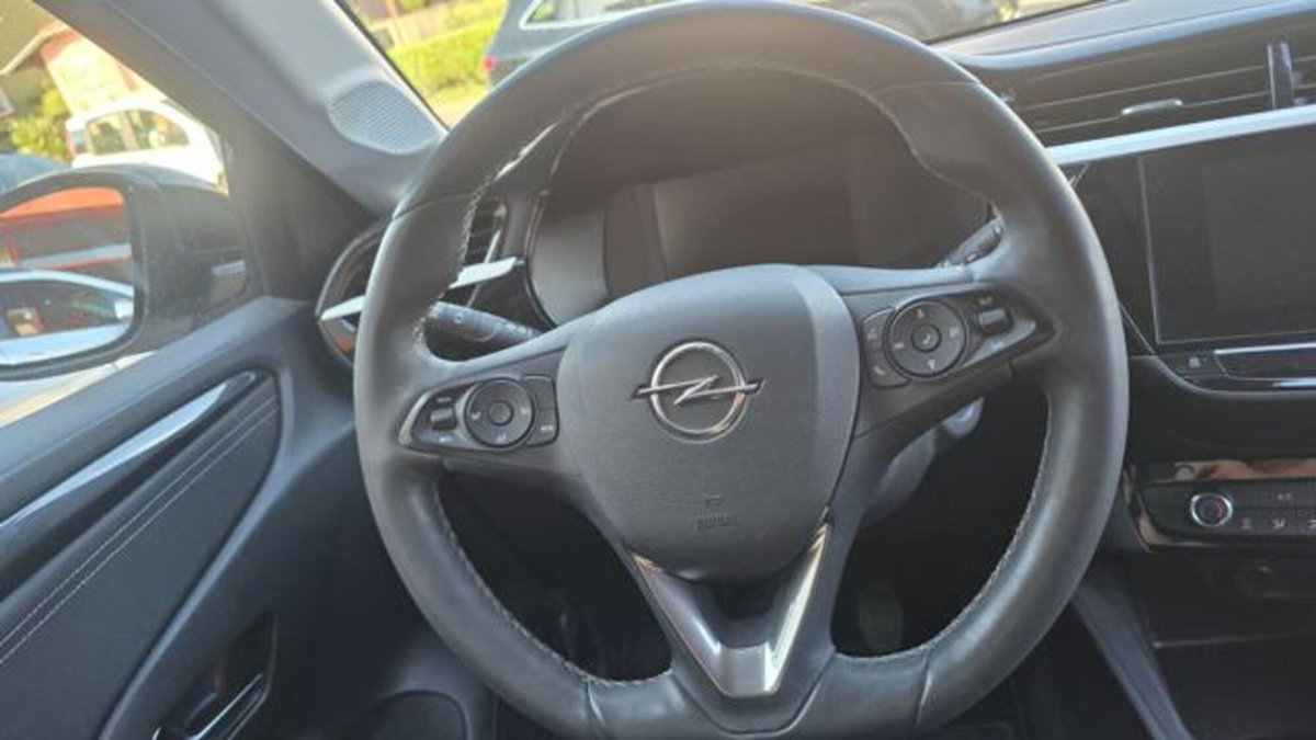 Opel Corsa 1.2 (7)