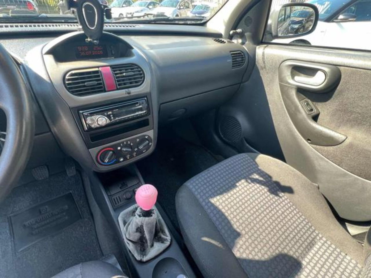 Opel Corsa 1.2i 16V cat 5 porte Enjoy (12)