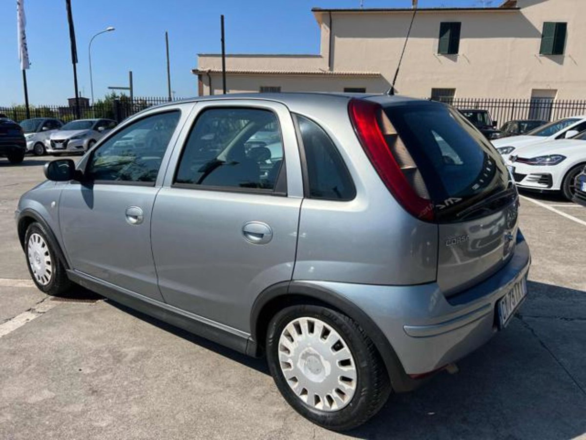 Opel Corsa 1.2i 16V cat 5 porte Enjoy (6)
