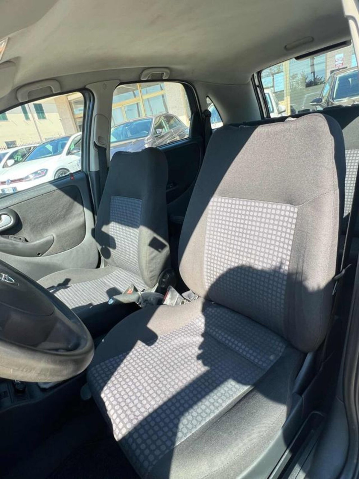 Opel Corsa 1.2i 16V cat 5 porte Enjoy (8)