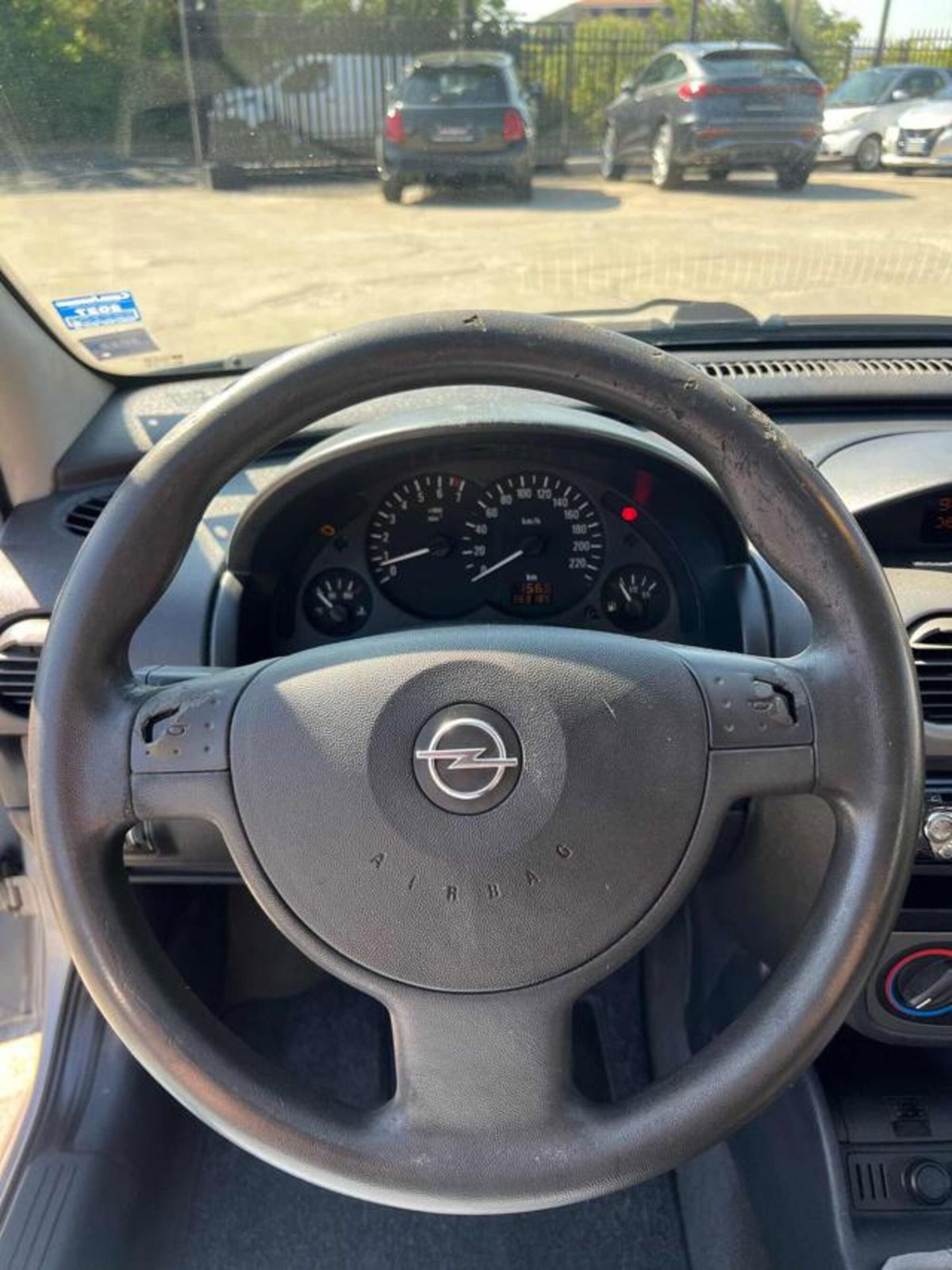 Opel Corsa 1.2i 16V cat 5 porte Enjoy (9)