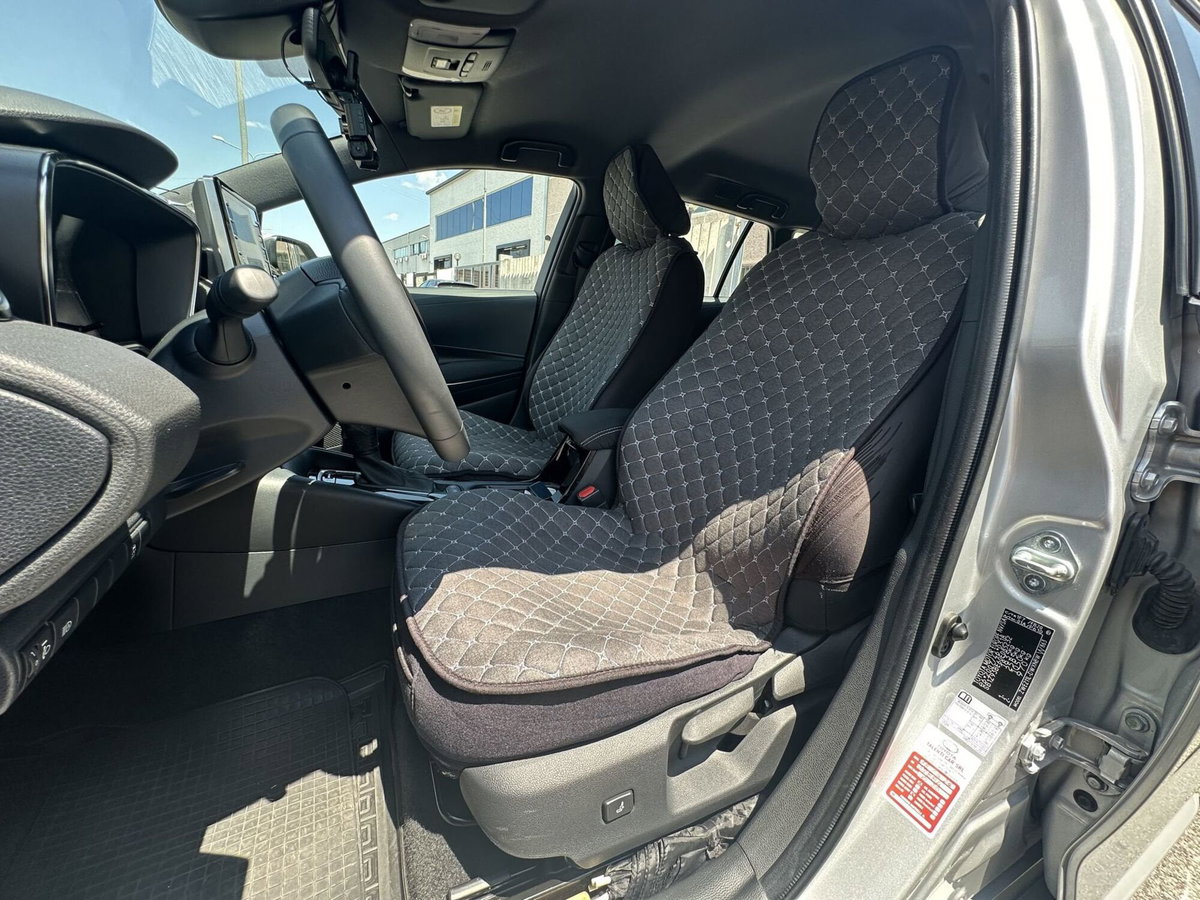 Toyota Corolla Touring Sports 1.8 Hybrid Business (11)