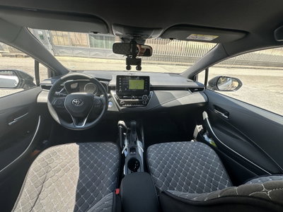 Toyota Corolla Touring Sports 1.8 Hybrid Business (13)