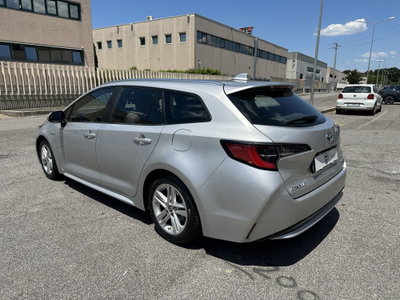 Toyota Corolla Touring Sports 1.8 Hybrid Business (4)