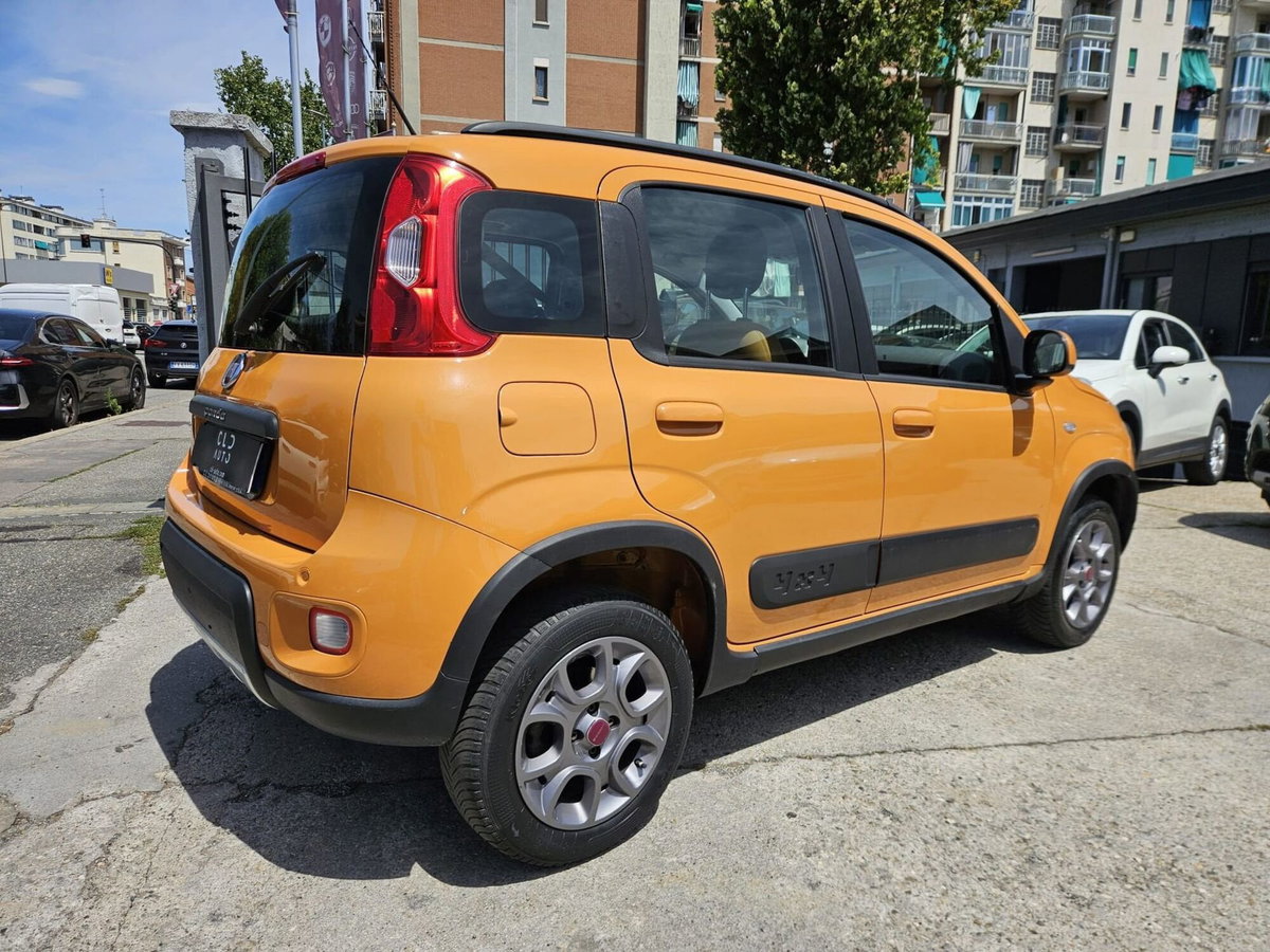 Fiat Panda 1.3 MJT 16V DPF 4x4 Climbing (4)