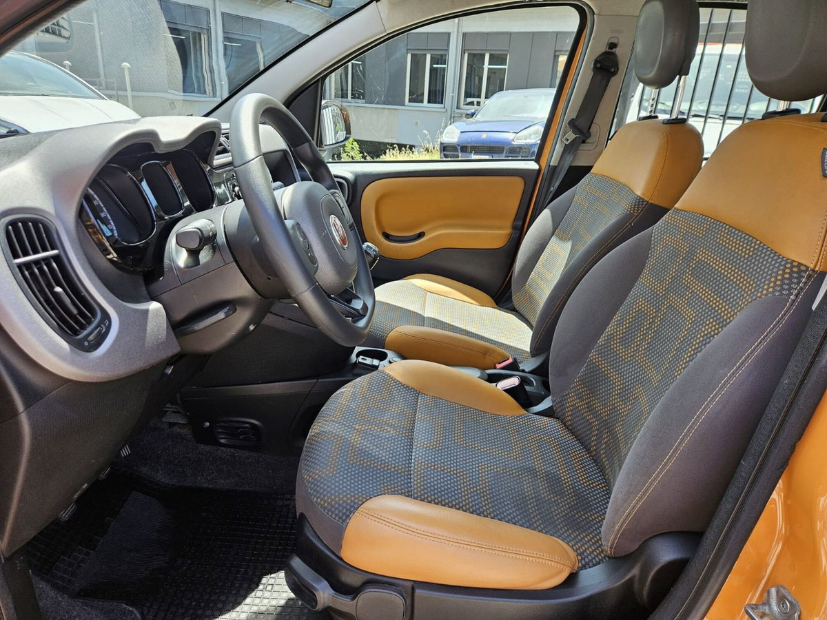 Fiat Panda 1.3 MJT 16V DPF 4x4 Climbing (8)