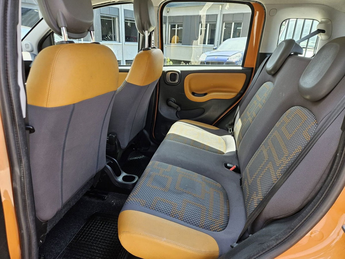 Fiat Panda 1.3 MJT 16V DPF 4x4 Climbing (9)