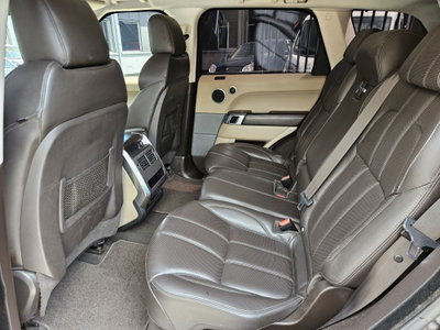 Land Rover Range Rover Sport 3.0 TDV6 HSE (11)
