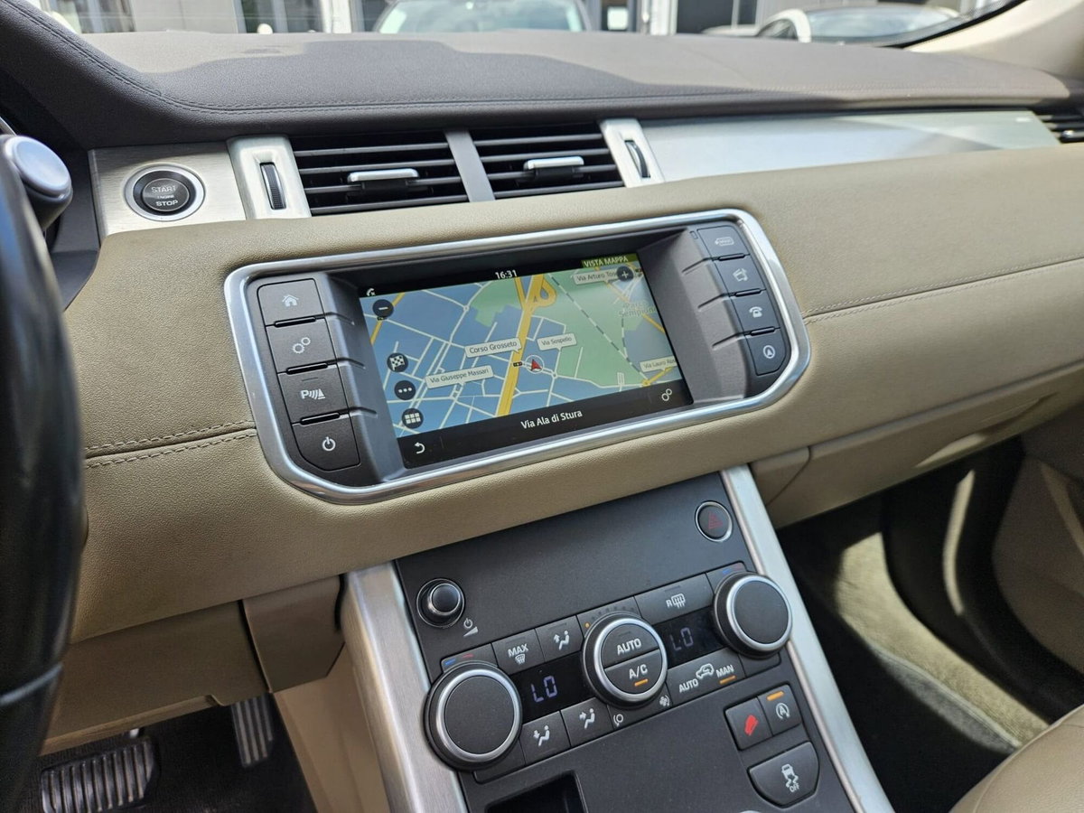 Land Rover Range Rover Evoque 2.0 TD4 150 CV 5p. Pure (15)