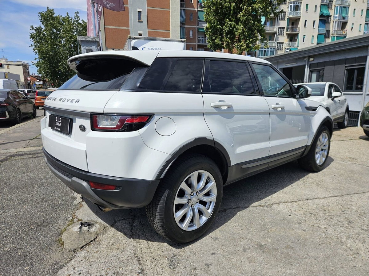 Land Rover Range Rover Evoque 2.0 TD4 150 CV 5p. Pure (4)