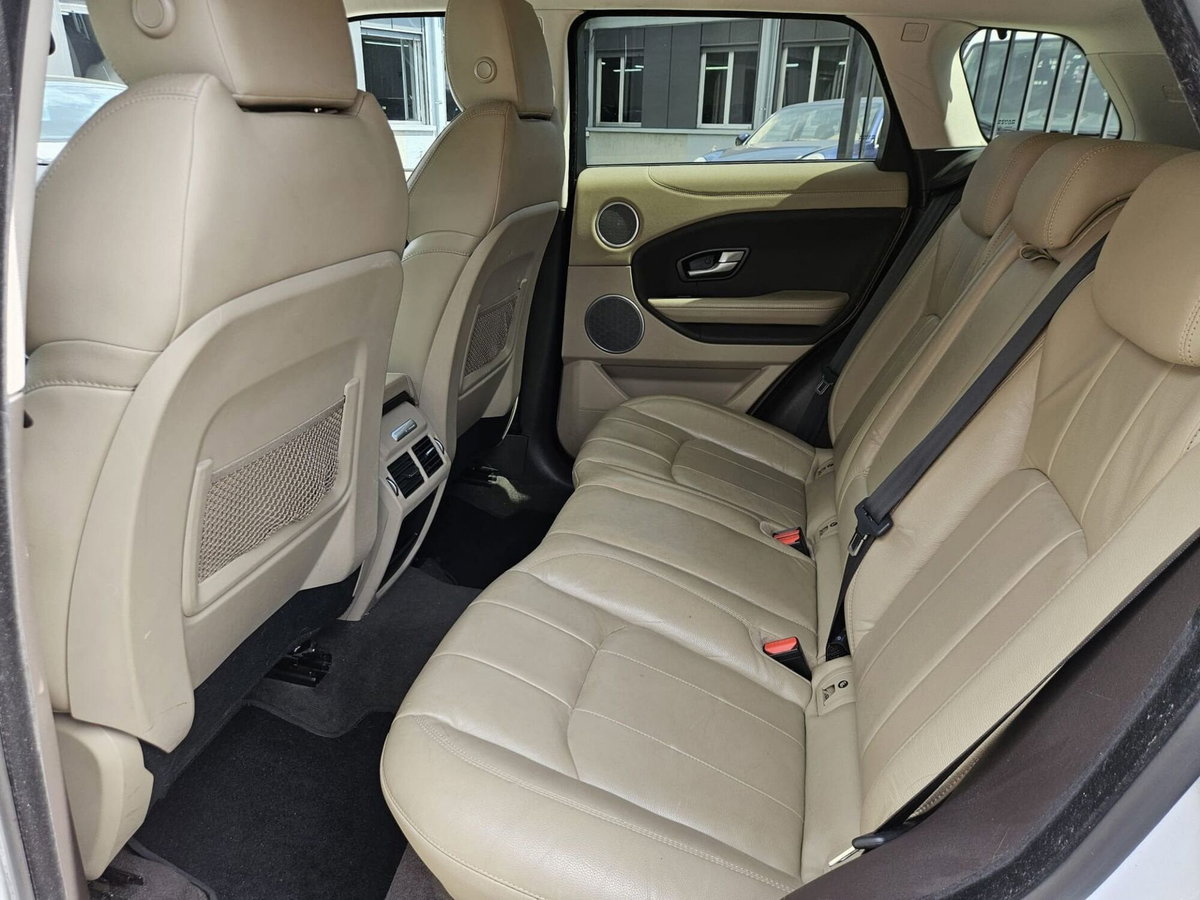Land Rover Range Rover Evoque 2.0 TD4 150 CV 5p. Pure (9)
