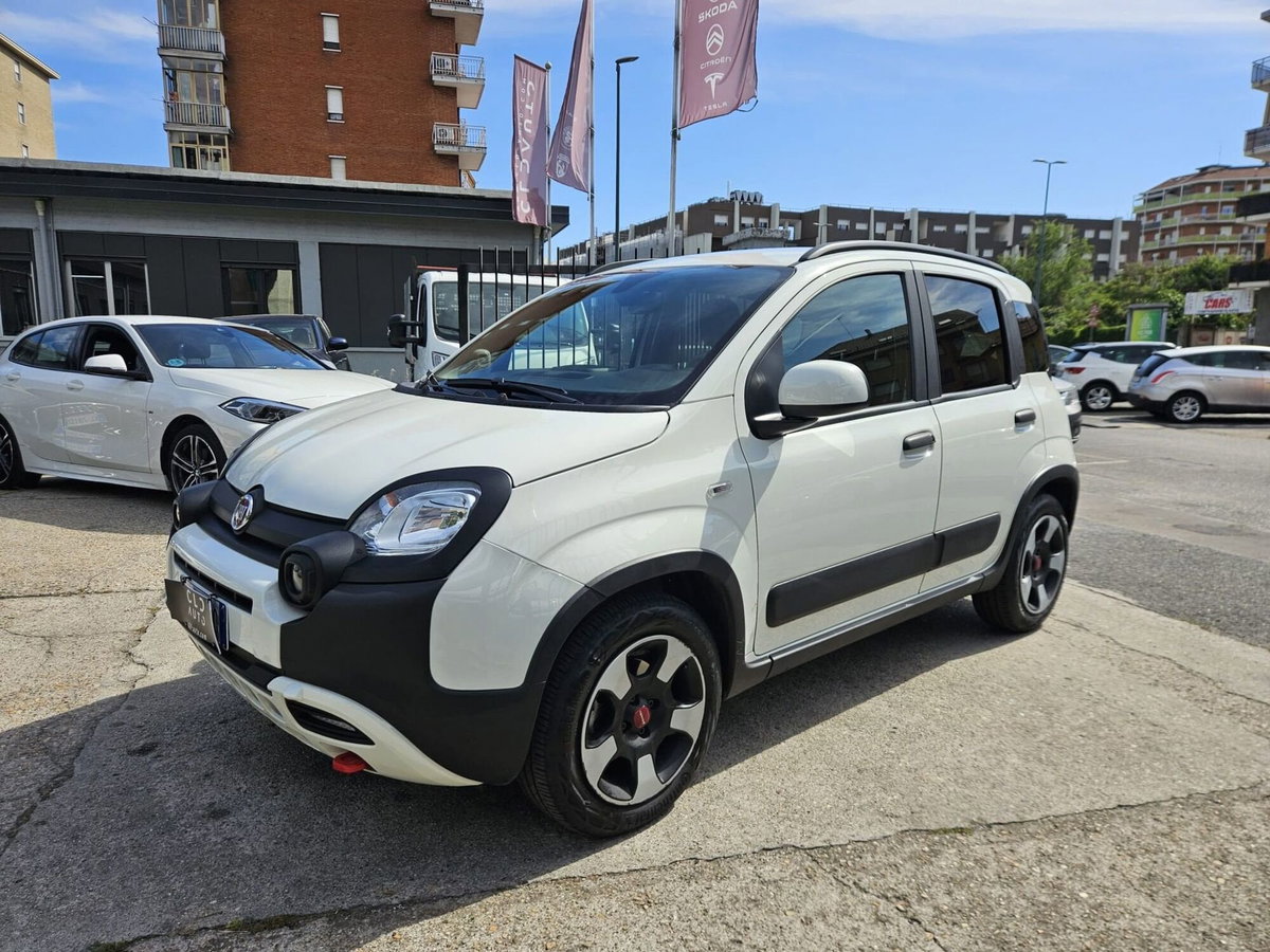 Fiat Panda 1.0 FireFly S&S Hybrid City Cross