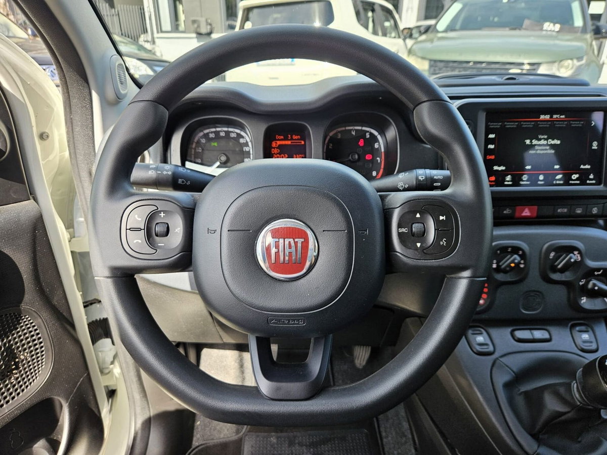 Fiat Panda 1.0 FireFly S&S Hybrid City Cross (14)