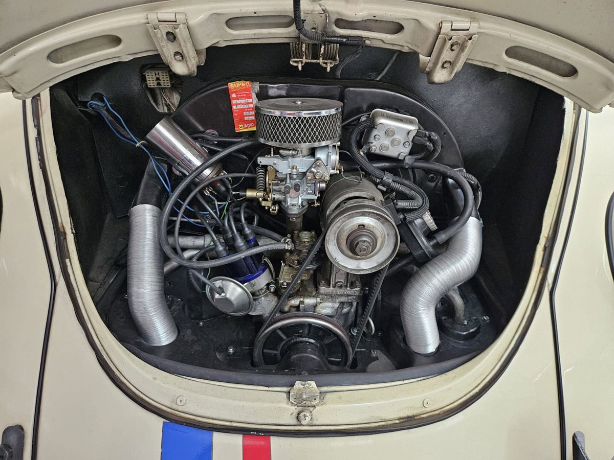 Volkswagen Maggiolino 1.2 TSI Design (14)