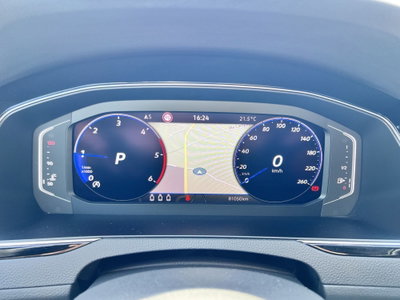Volkswagen Passat Variant 2.0 TDI SCR 200 CV 4MOTION DSG Executive (13)