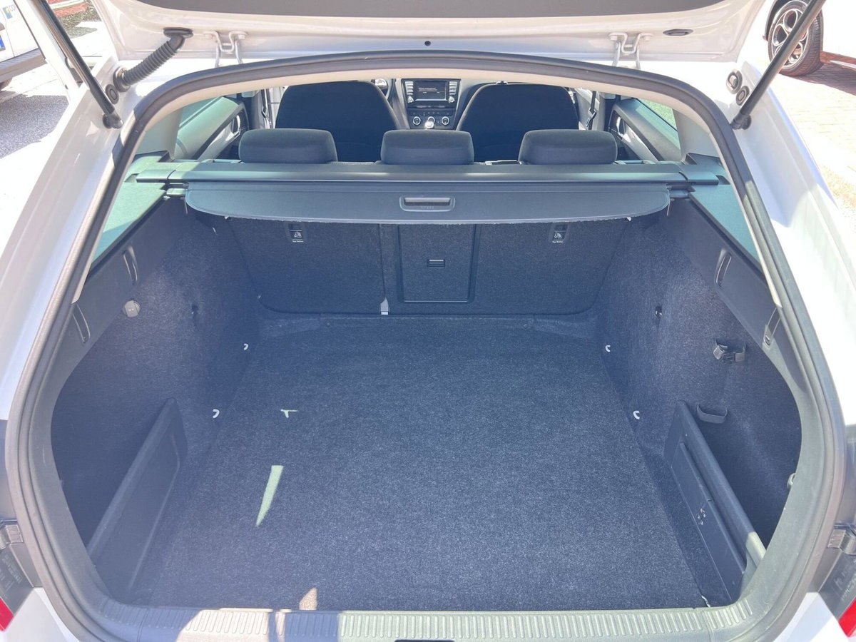 Skoda Octavia Station Wagon 1.6 TDI CR 110 Wagon Executive GreenLine (8)