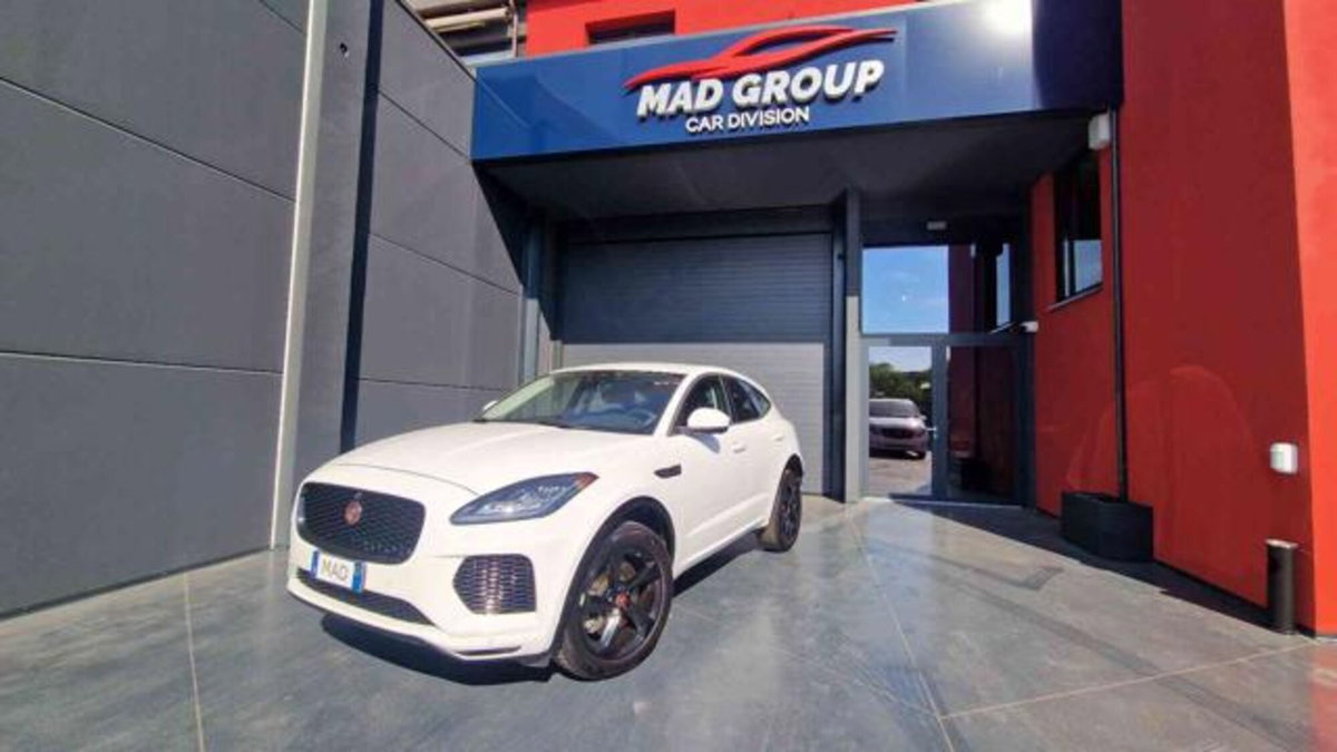 Jaguar E-Pace 2.0 AWD aut. R-Dynamic HSE (7)