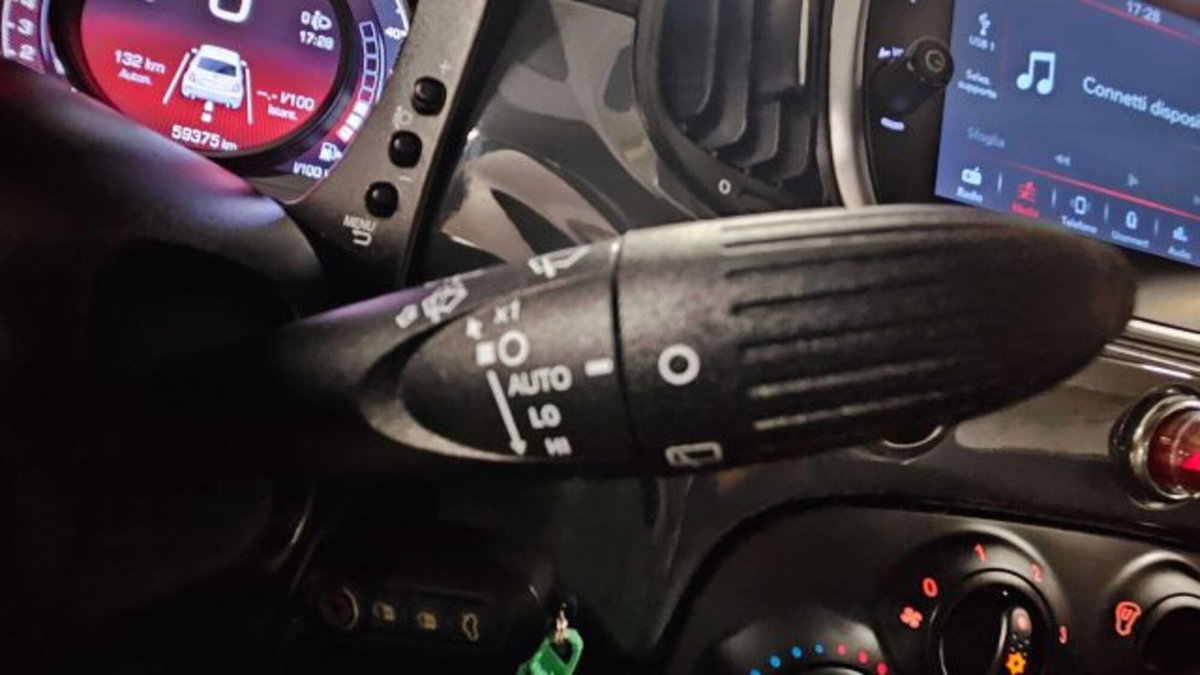 Abarth 595 595 1.4 Turbo T-Jet 145 CV (14)