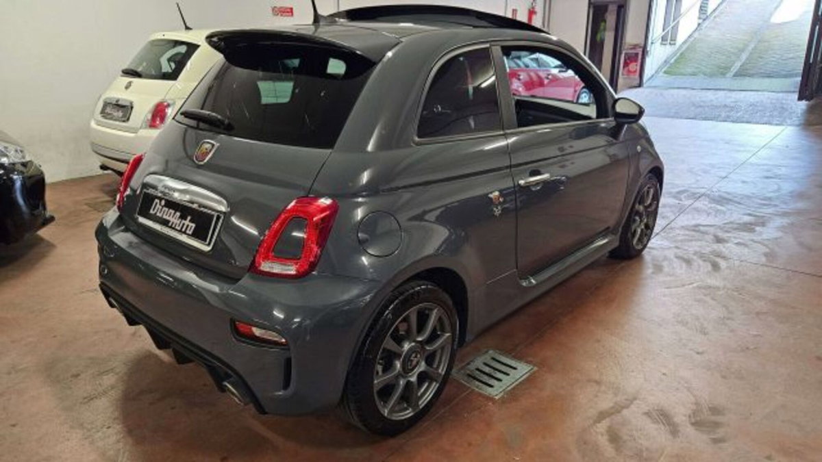 Abarth 595 595 1.4 Turbo T-Jet 145 CV (4)