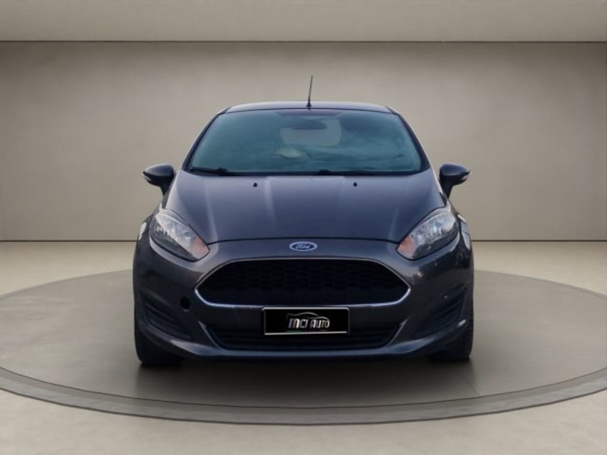 Ford Fiesta 1.5 TDCi 75CV 5 porte Titanium (8)