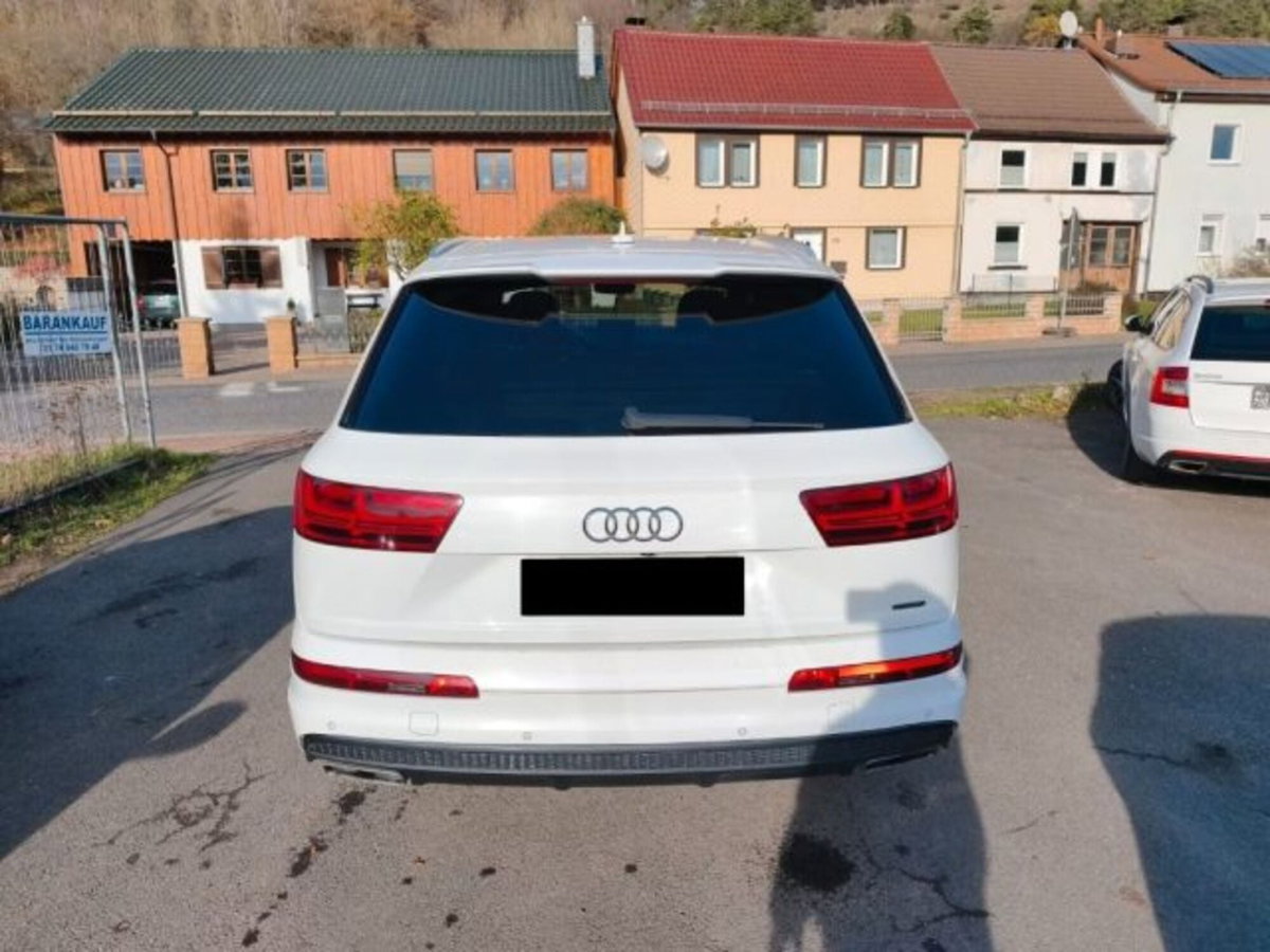 Audi Q7 3.0 TDI 218 CV ultra quattro tiptronic (3)