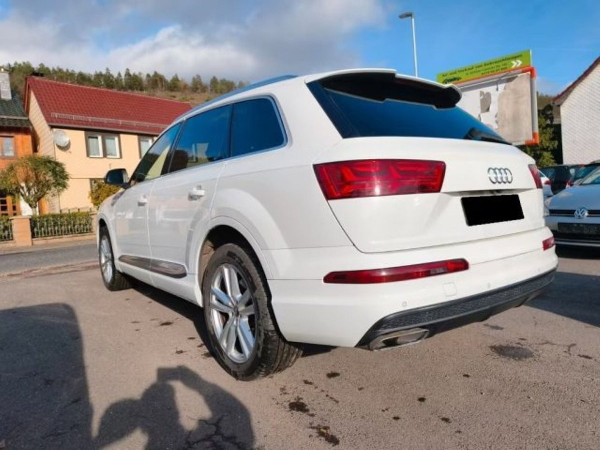 Audi Q7 3.0 TDI 218 CV ultra quattro tiptronic (4)