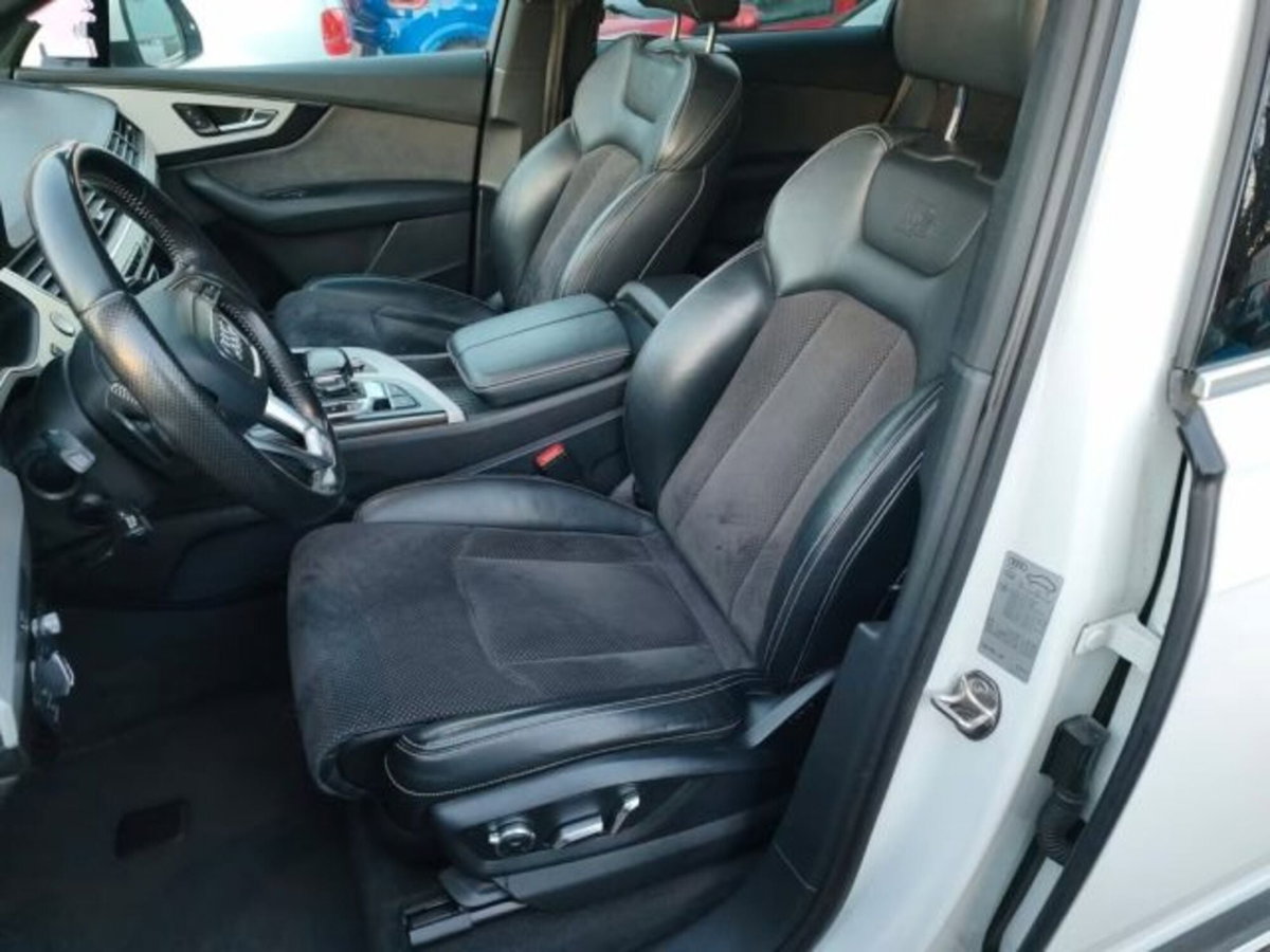 Audi Q7 3.0 TDI 218 CV ultra quattro tiptronic (7)