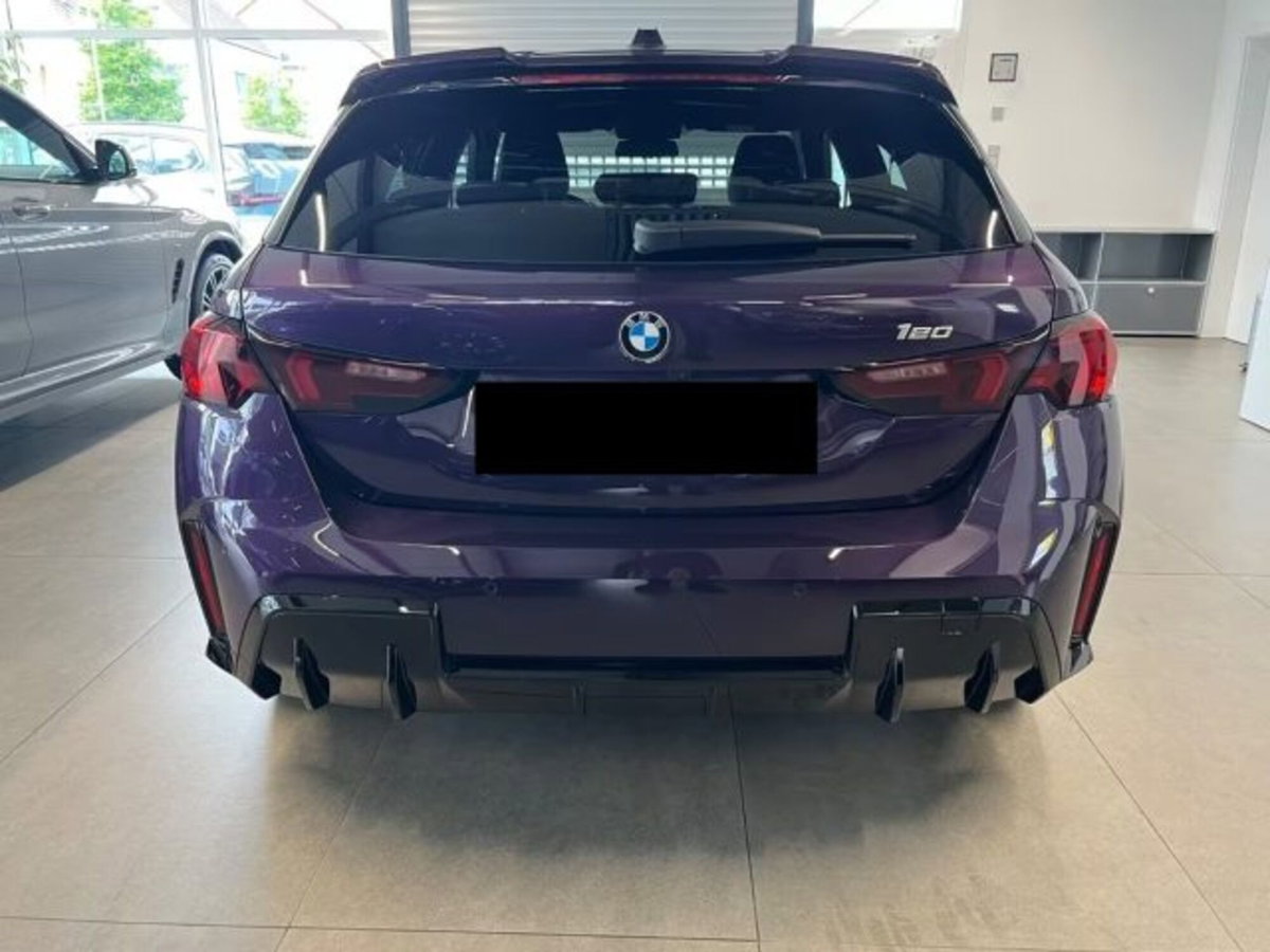 BMW Serie 1 120 48V MSport Pro auto (5)