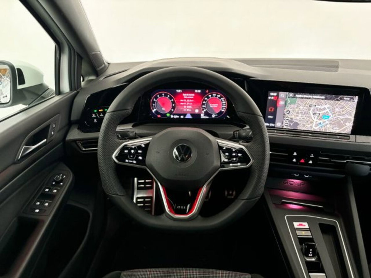 Volkswagen Golf 2.0 TSI GTI DSG (10)