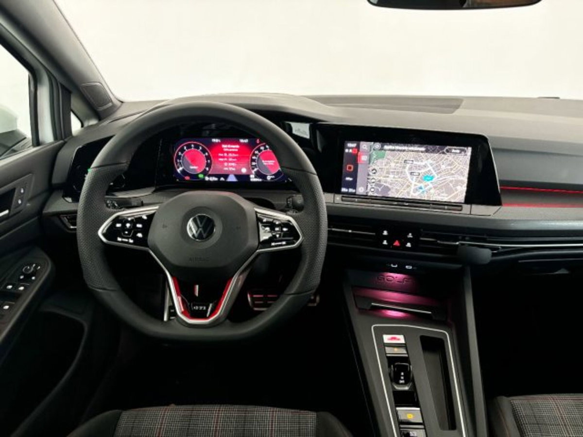 Volkswagen Golf 2.0 TSI GTI DSG (18)