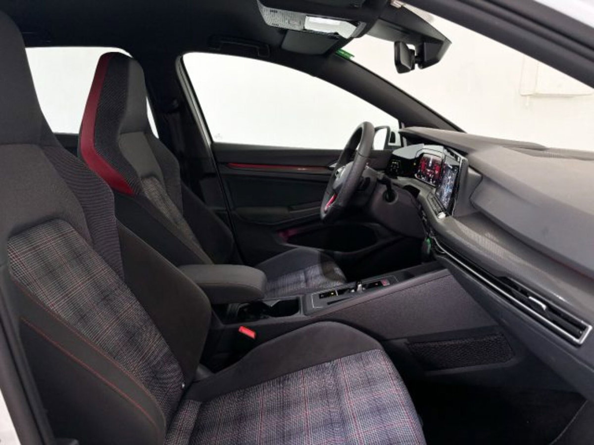 Volkswagen Golf 2.0 TSI GTI DSG (19)