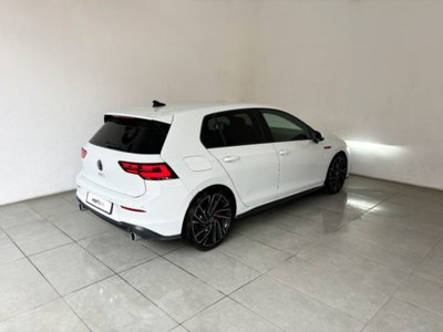 Volkswagen Golf 2.0 TSI GTI DSG (2)