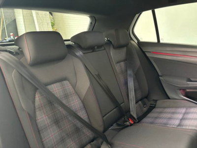 Volkswagen Golf 2.0 TSI GTI DSG (20)