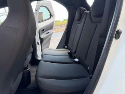 Toyota Aygo X 1.0 Trend 72cv (8)