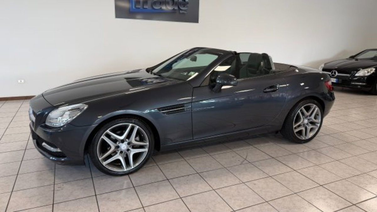 Mercedes-Benz SLK 200 CGI Edition1 (2)