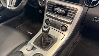 Mercedes-Benz SLK 200 CGI Edition1 (9)