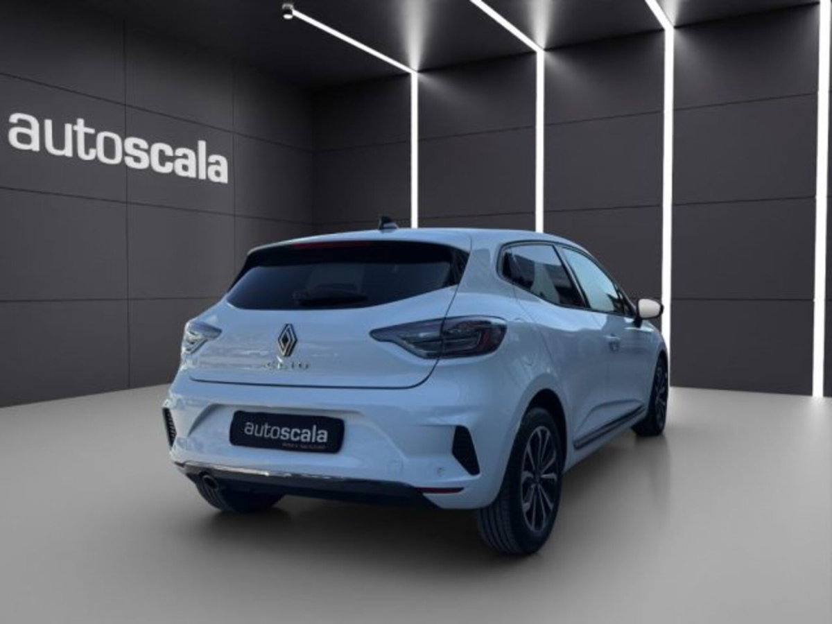 Renault Clio TCe 90 CV 5 porte Techno (5)