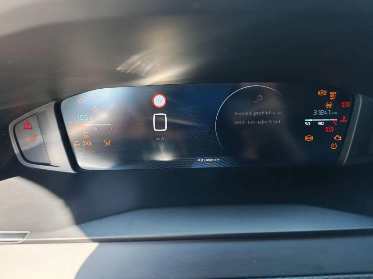 Peugeot 208 PureTech 100 Stop&Start 5 porte Allure (8)