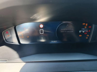 Peugeot 208 PureTech 100 Stop&Start 5 porte Allure (8)