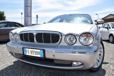 Jaguar XJ 4.2 V8 cat Executive (16)