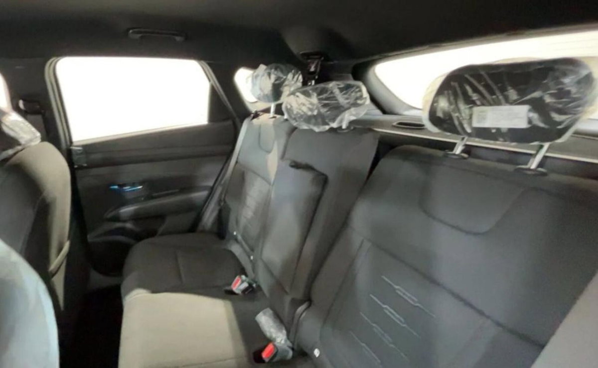 Hyundai Tucson 1.6 CRDi 136CV 48V N Line (7)
