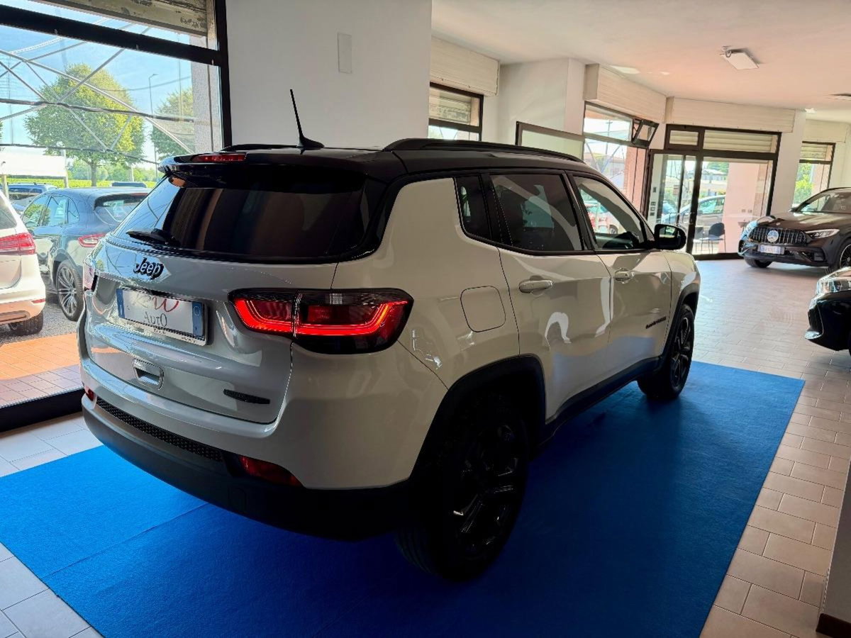 Jeep Compass 1.6 Multijet II 2WD Night Eagle (6)