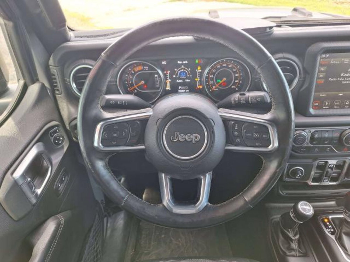 Jeep Wrangler Unlimited 2.2 Mjt II Sahara (10)